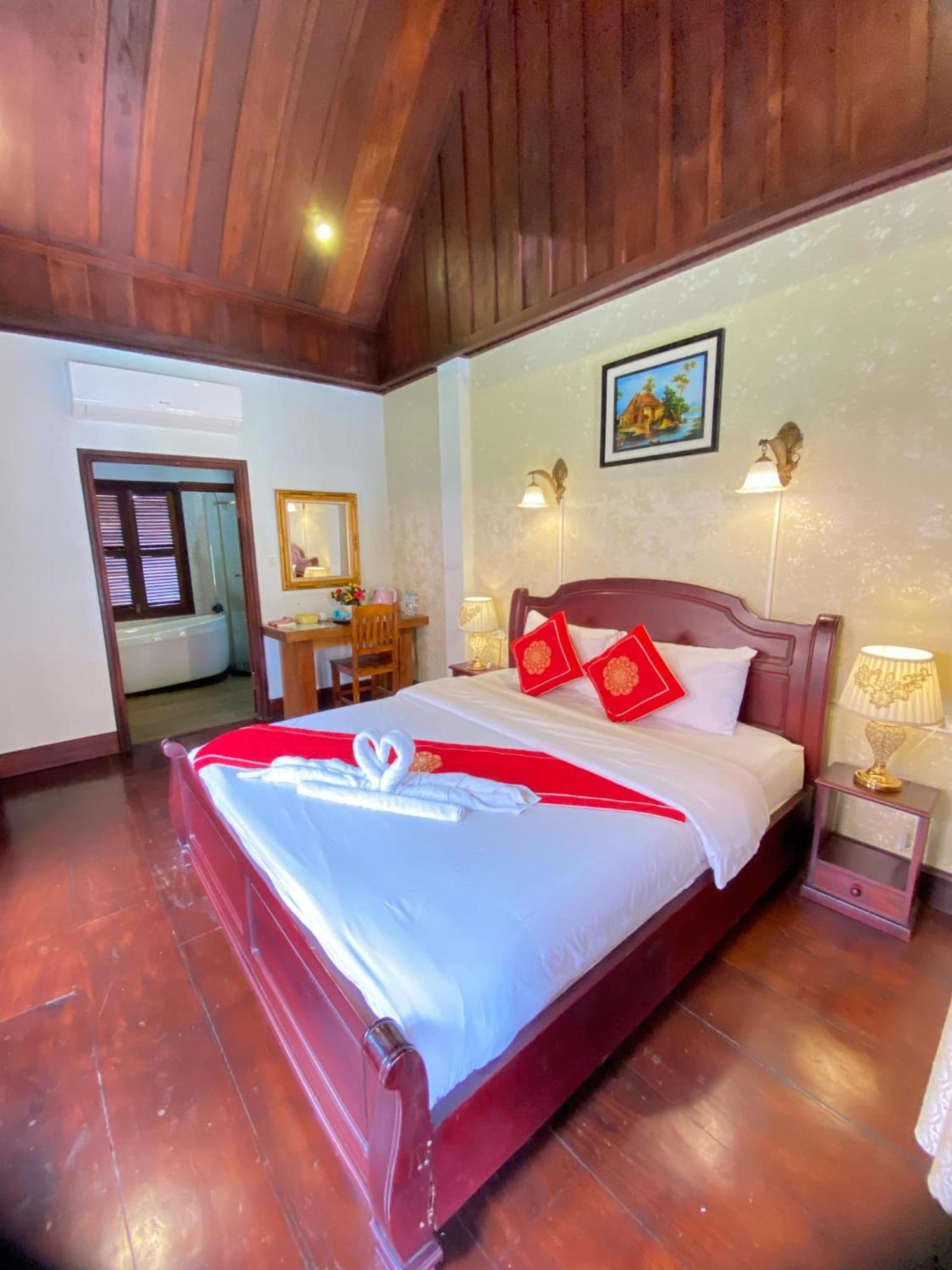 Villa Kee Lee Luangprabang Exteriör bild