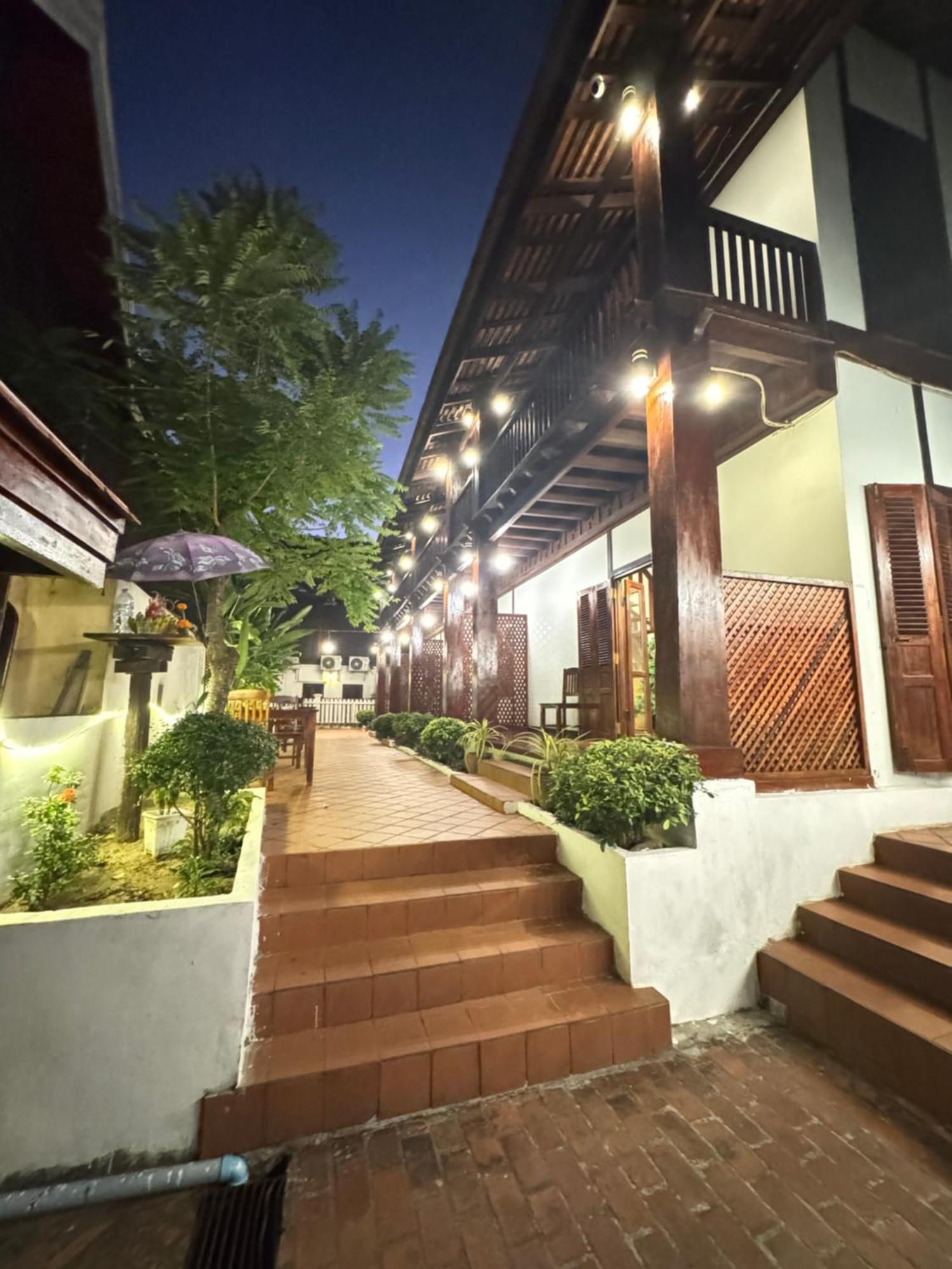 Villa Kee Lee Luangprabang Exteriör bild